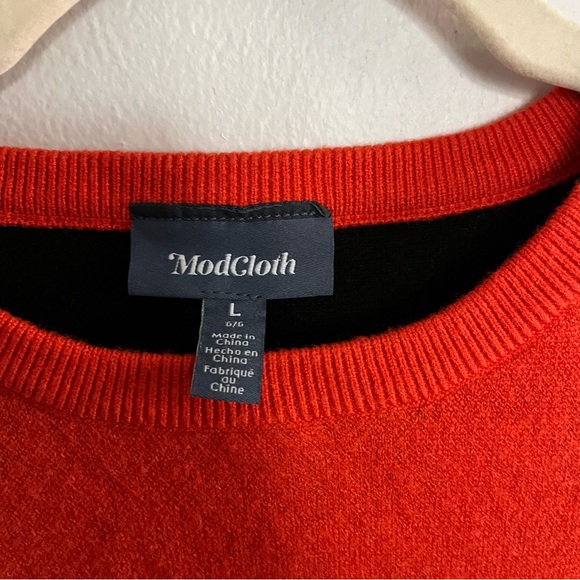 ModCloth Skeleton Print Halloween Sweater Black Orange Size L Novelty Comfy - Picture 2 of 6